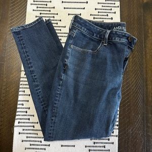 Dark Wash American Eagle Skinny Jeans